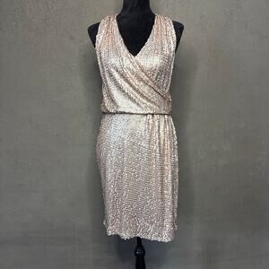 One by Eight Gold Sequin Cocktail Party Dress Sleeveless V Neck Size 6